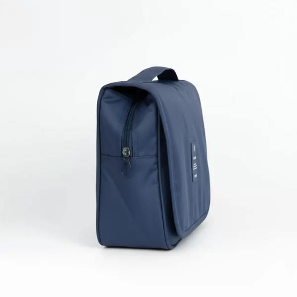 ⁦حقيبة تنظيم مستحضرات التجميل والأدوات الشخصية لون ازرق غاق⁩ - الصورة ⁦4⁩