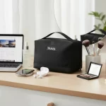 ⁦حقيبة يدوية متعددة الاستخدام لتنظيم أدوات السفر لون اسود⁩ - الصورة ⁦2⁩